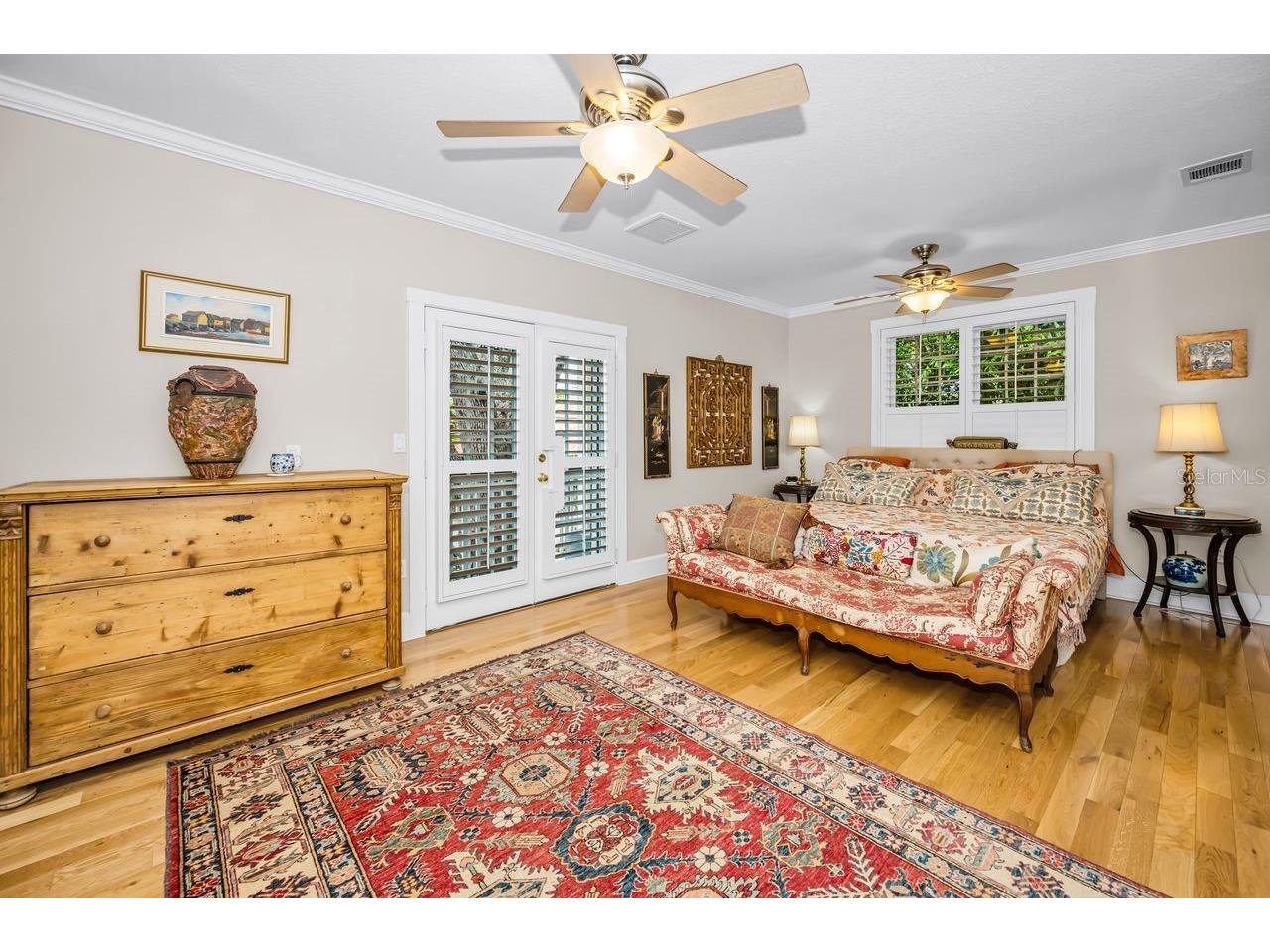 732 and 732 1/2 NE Oak Street Saint Petersburg FL 33701 TB8513524 image32