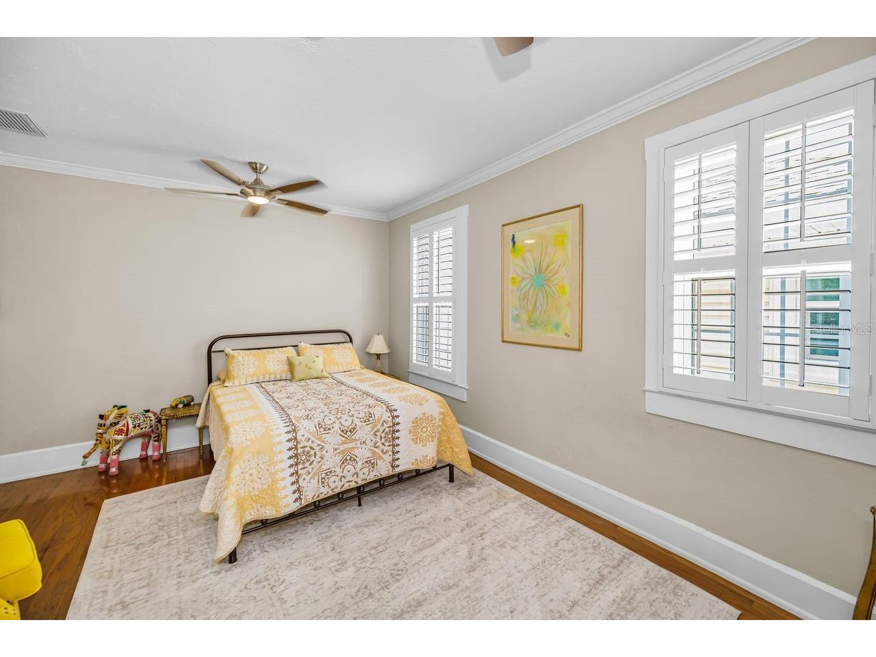 732 and 732 1/2 NE Oak Street Saint Petersburg FL 33701 TB8513524 image39