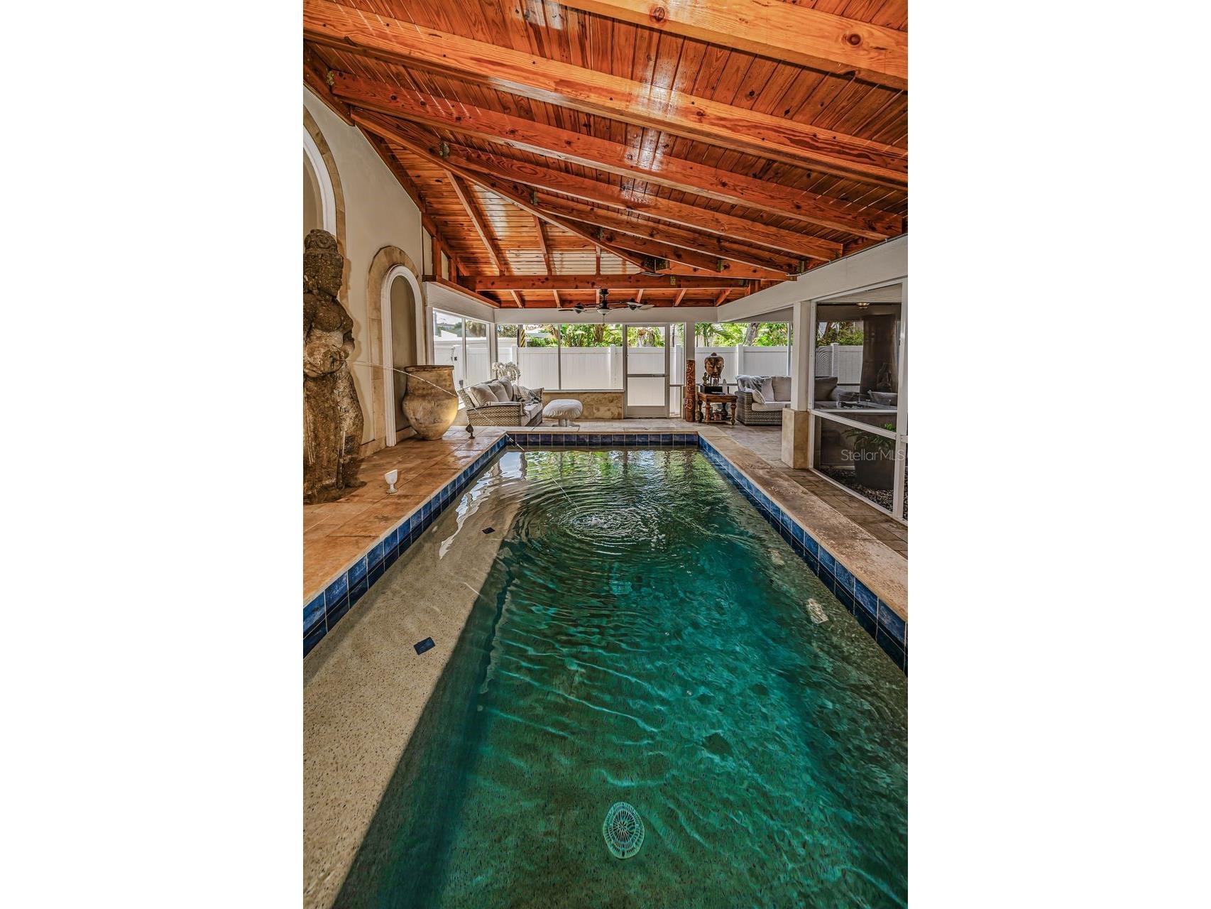 732 and 732 1/2 NE Oak Street Saint Petersburg FL 33701 TB8513524 image52
