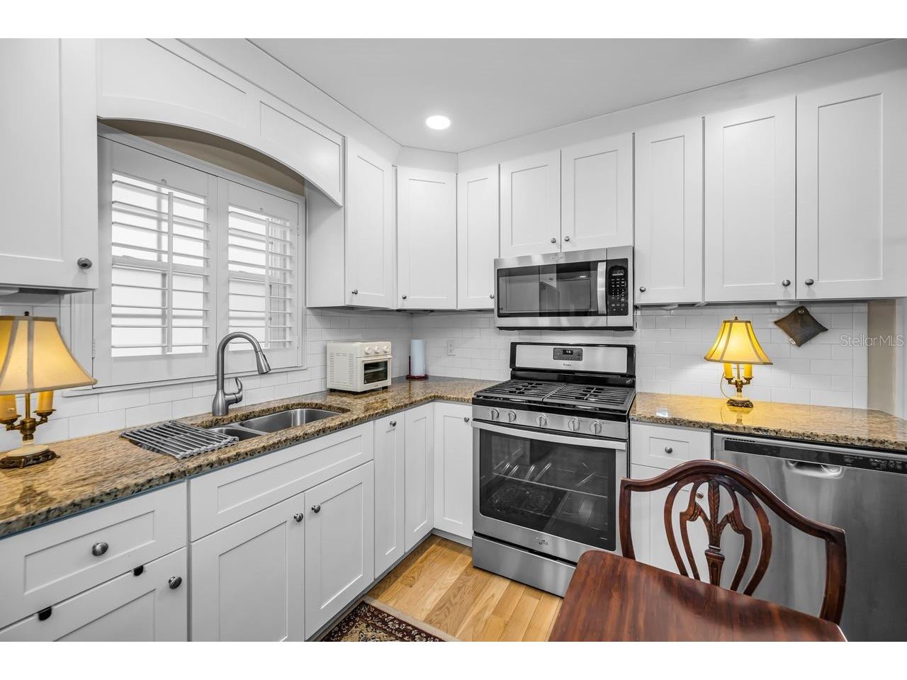 732 and 732 1/2 NE Oak Street Saint Petersburg FL 33701 TB8513524 image68