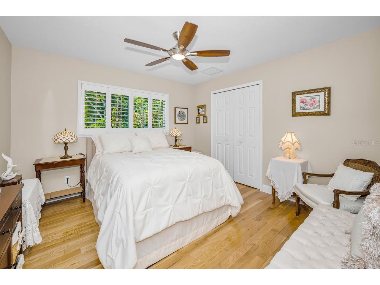 732 and 732 1/2 NE Oak Street Saint Petersburg FL 33701 TB8513524 image69