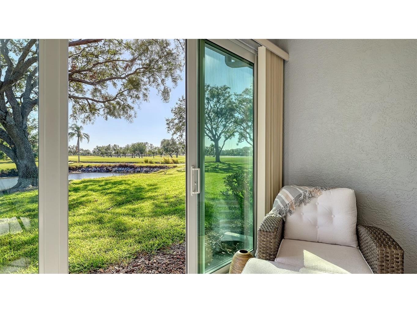 7320 Golf Pointe Circle Sarasota FL 34243 A4666761 image19