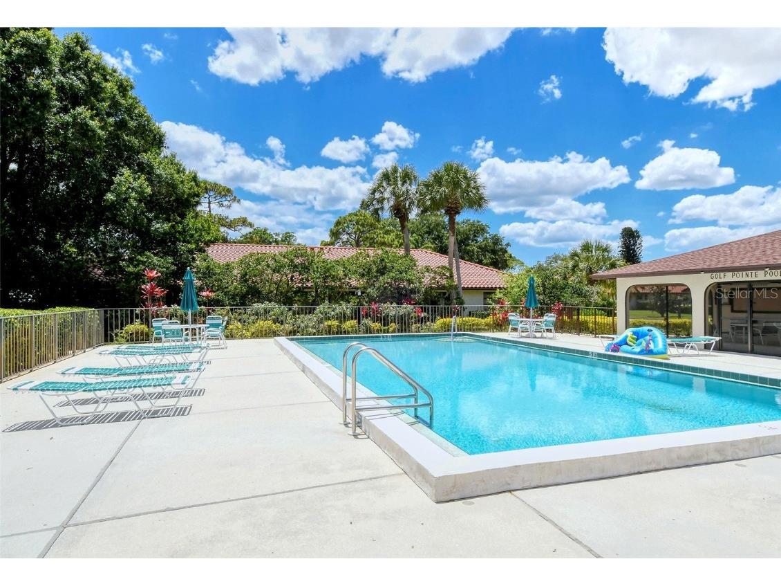 7320 Golf Pointe Circle Sarasota FL 34243 A4666761 image70