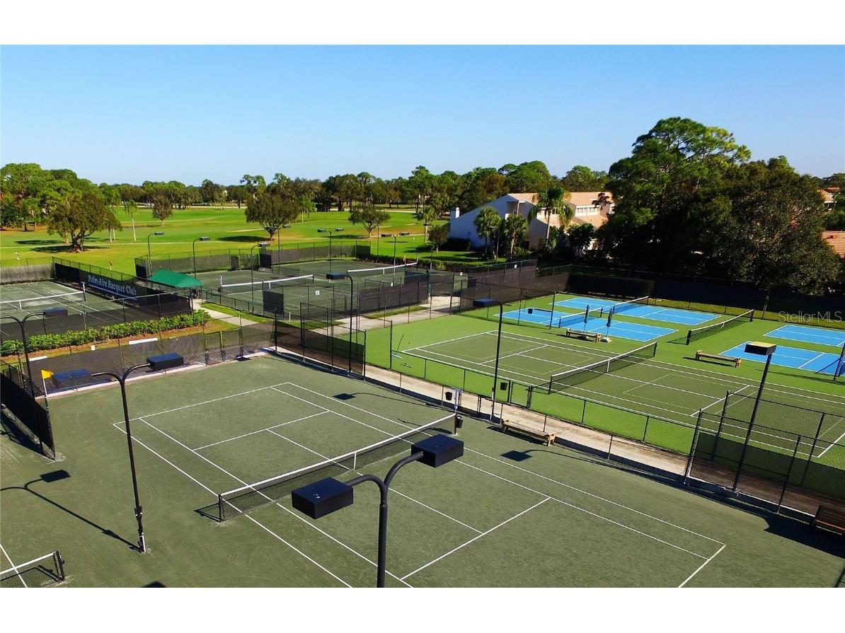 7320 Golf Pointe Circle Sarasota FL 34243 A4666761 image81