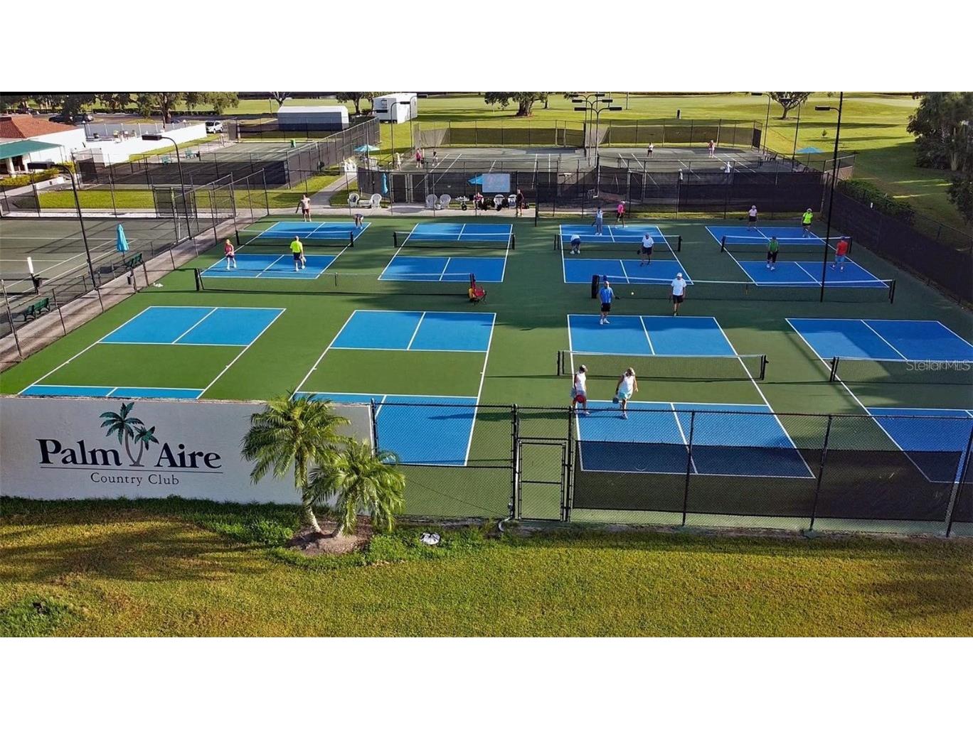 7320 Golf Pointe Circle Sarasota FL 34243 A4673534 image17