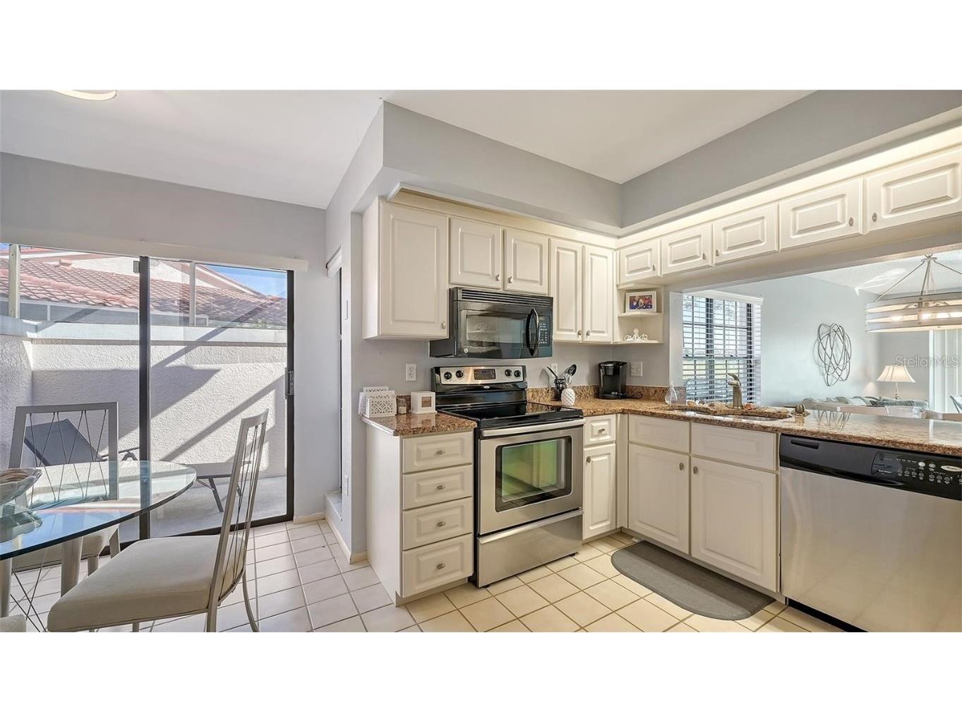 7320 Golf Pointe Circle Sarasota FL 34243 A4673534 image5