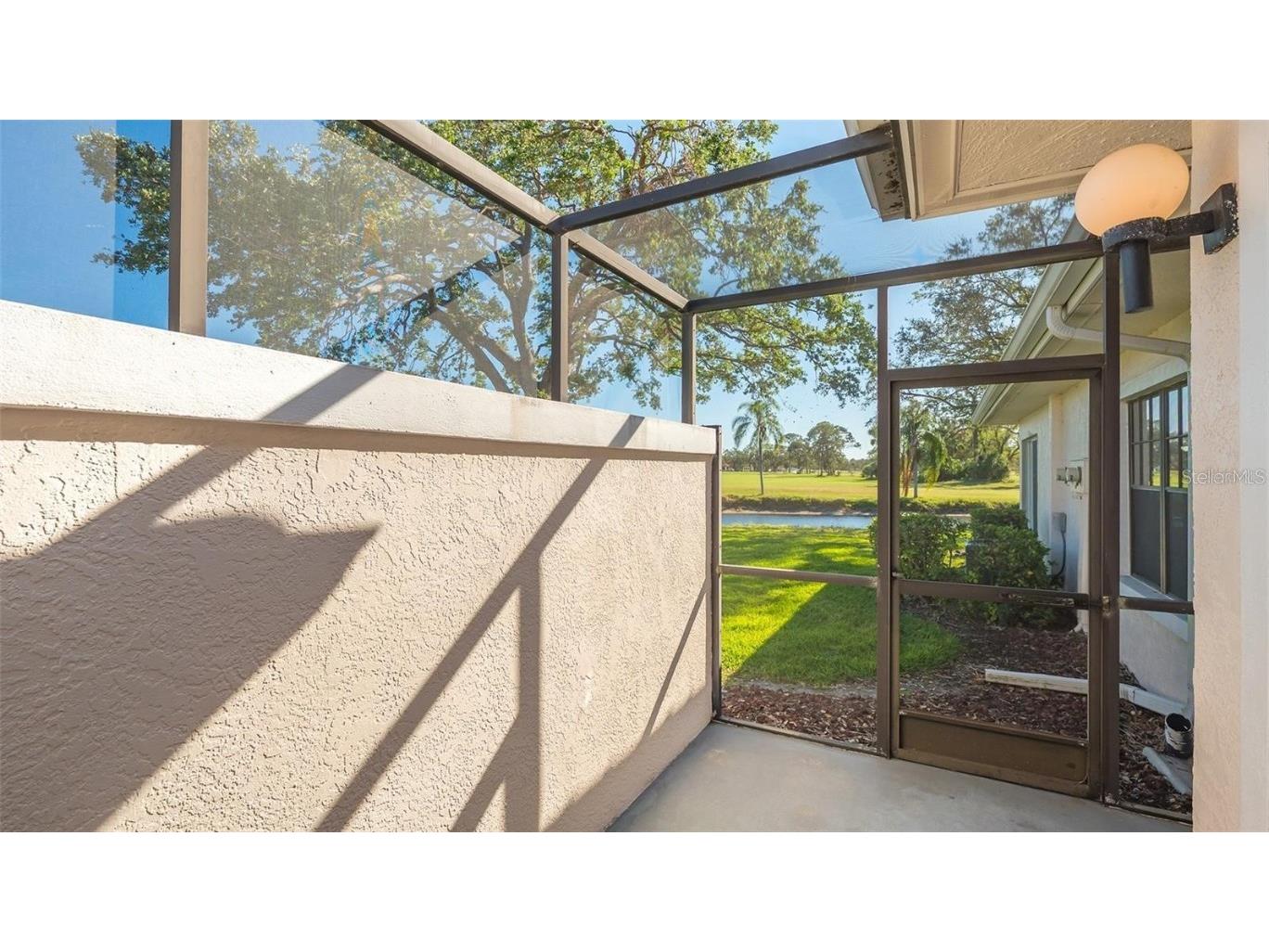 7320 Golf Pointe Circle Sarasota FL 34243 A4673534 image7