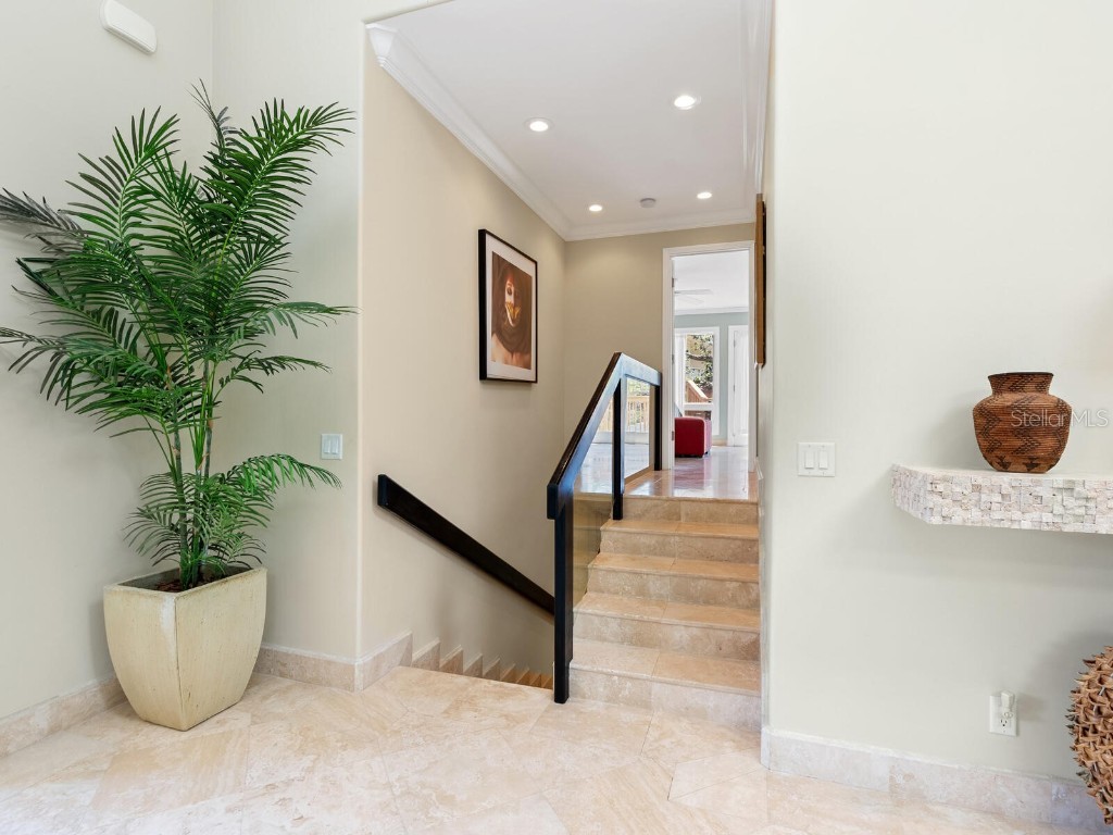 7320 Melaleuca Way Siesta Key FL 34242 - HERON LAGOON A4652512 image24