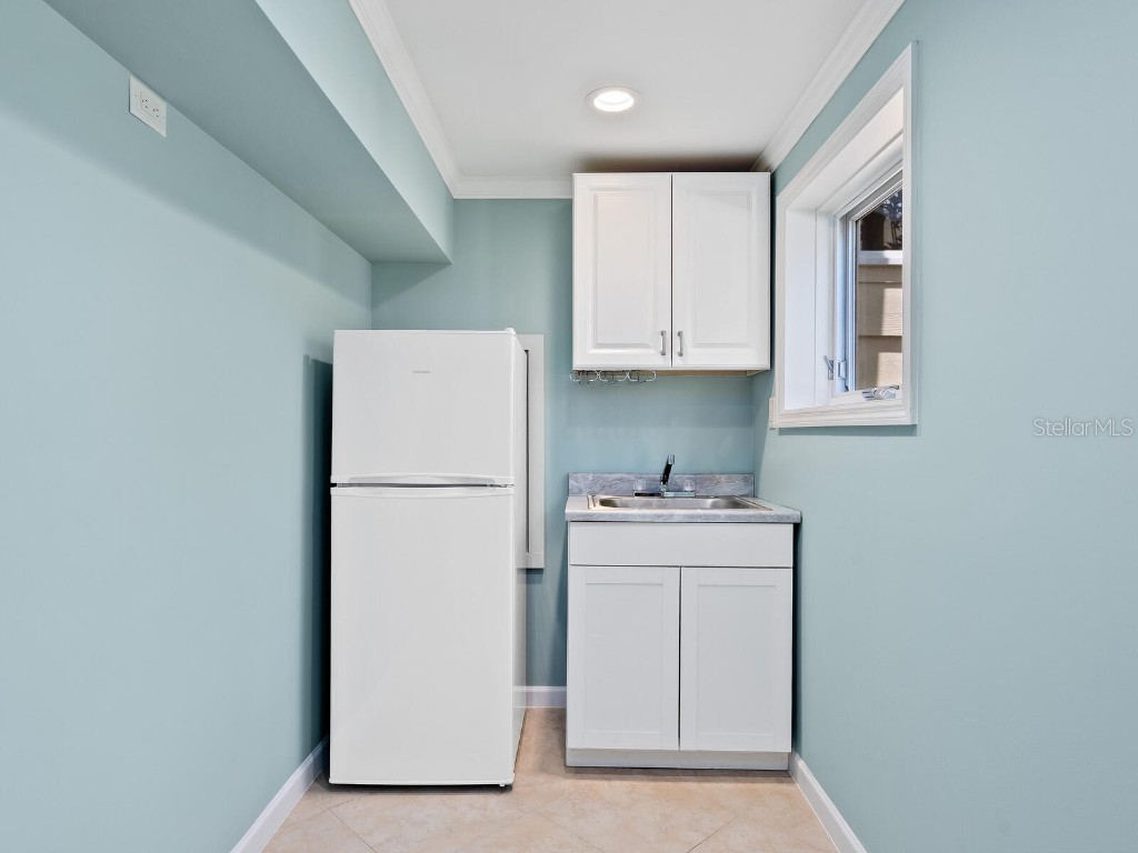 7320 Melaleuca Way Siesta Key FL 34242 - HERON LAGOON A4652512 image36