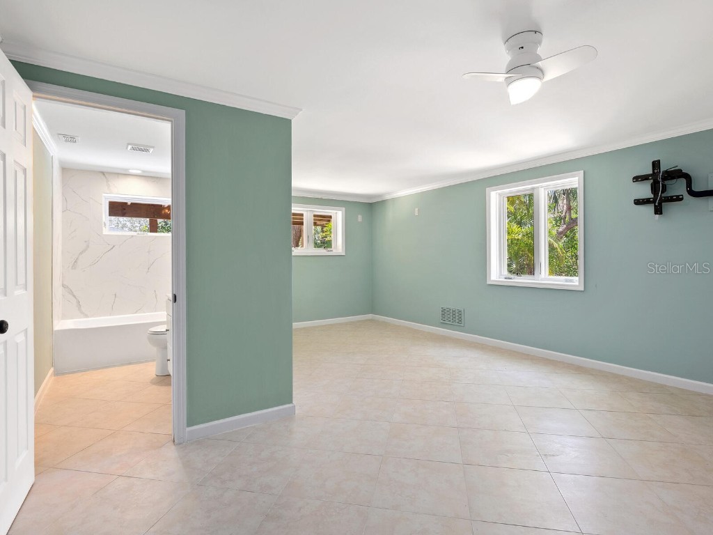 7320 Melaleuca Way Siesta Key FL 34242 - HERON LAGOON A4652512 image41