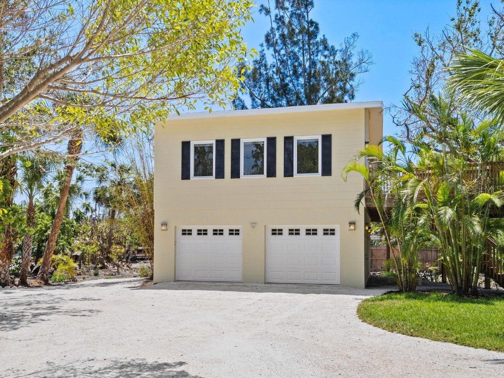 7320 Melaleuca Way Siesta Key FL 34242 - HERON LAGOON A4652512 image45
