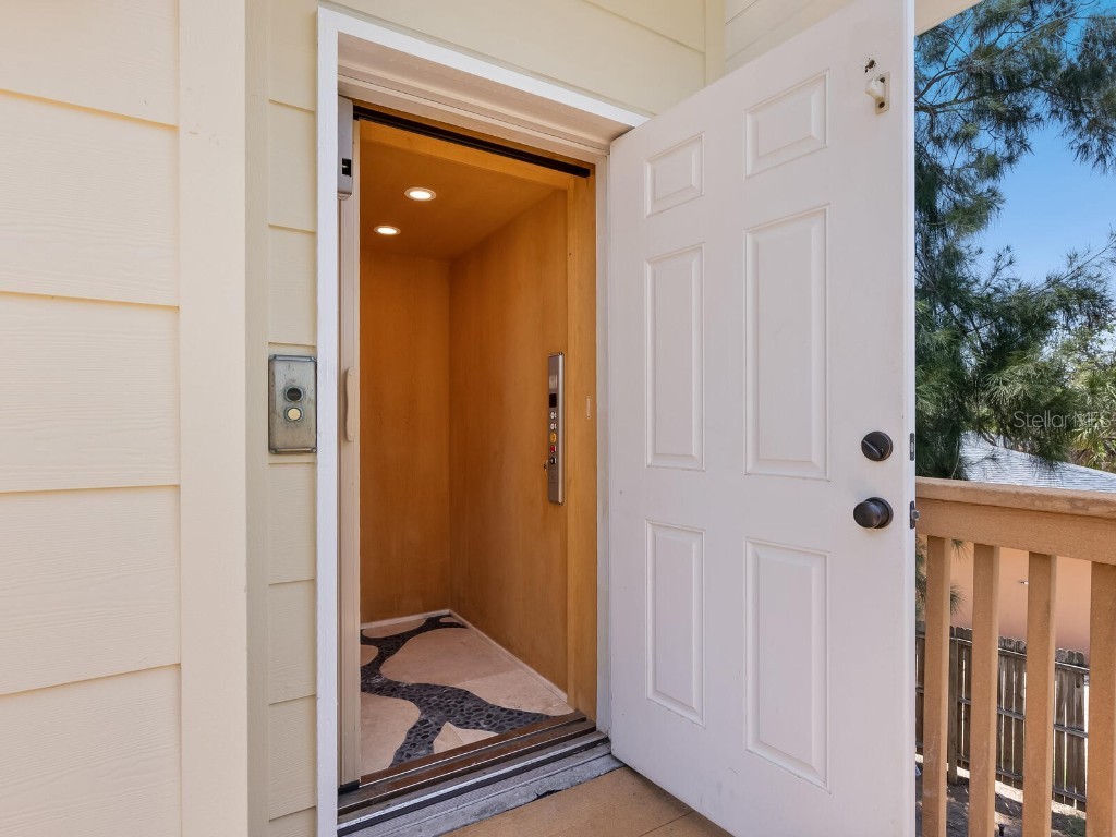 7320 Melaleuca Way Siesta Key FL 34242 - HERON LAGOON A4652512 image48