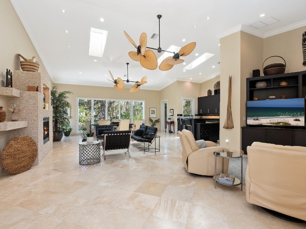 7320 Melaleuca Way Siesta Key FL 34242 - HERON LAGOON A4652512 image5