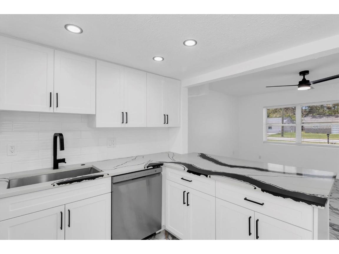 7320 Oelsner Street New Port Richey FL 34652 TB8419268 image10