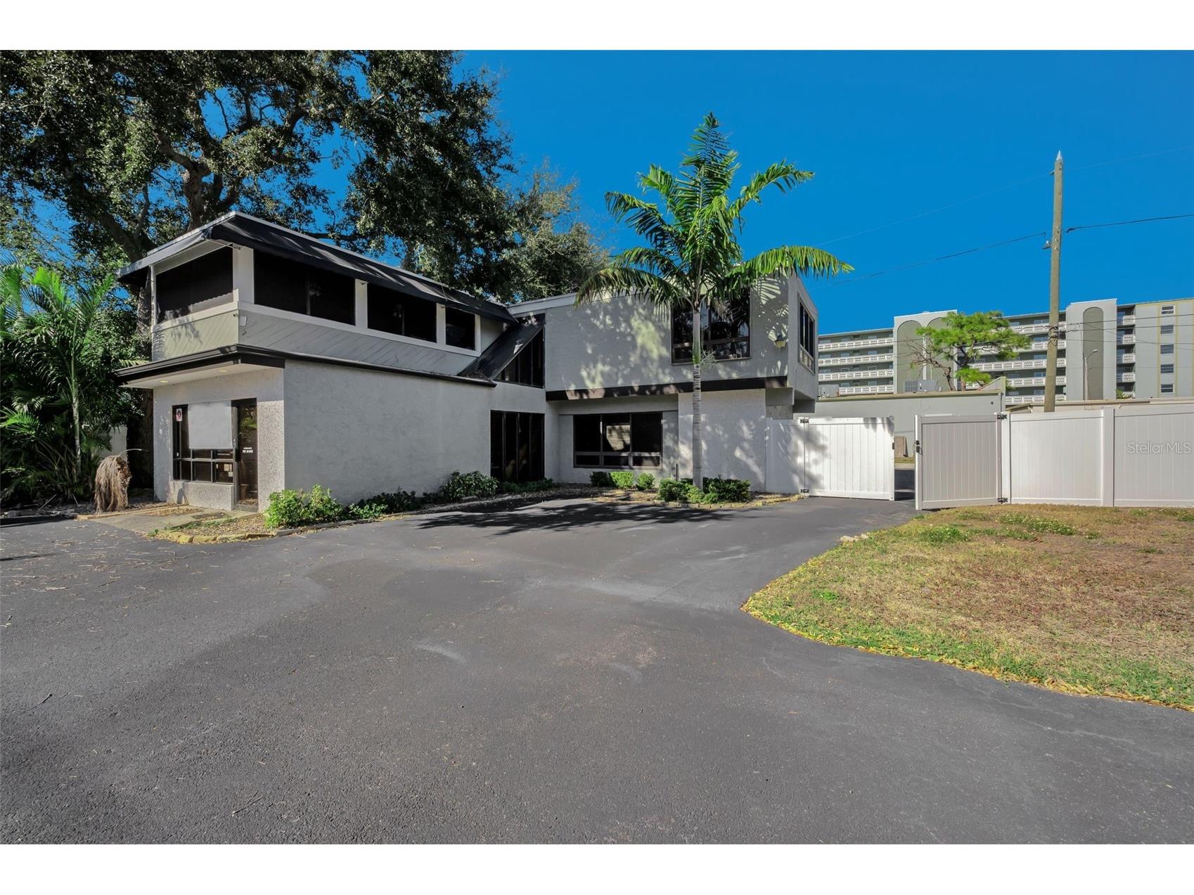 7321 1st Avenue S Saint Petersburg FL 33707 TB8470111 image1