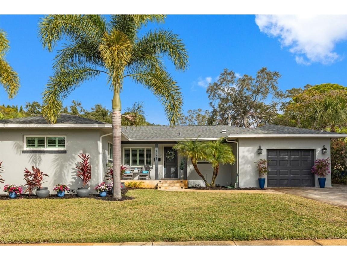 7321 2nd Avenue S Saint Petersburg FL 33707 U8228301 image1
