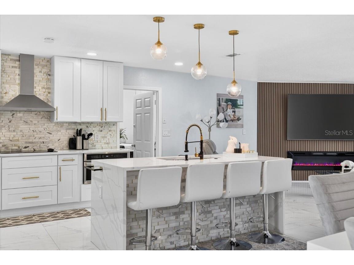 7321 Brookview Circle Tampa FL 33634 TB8426636 image13