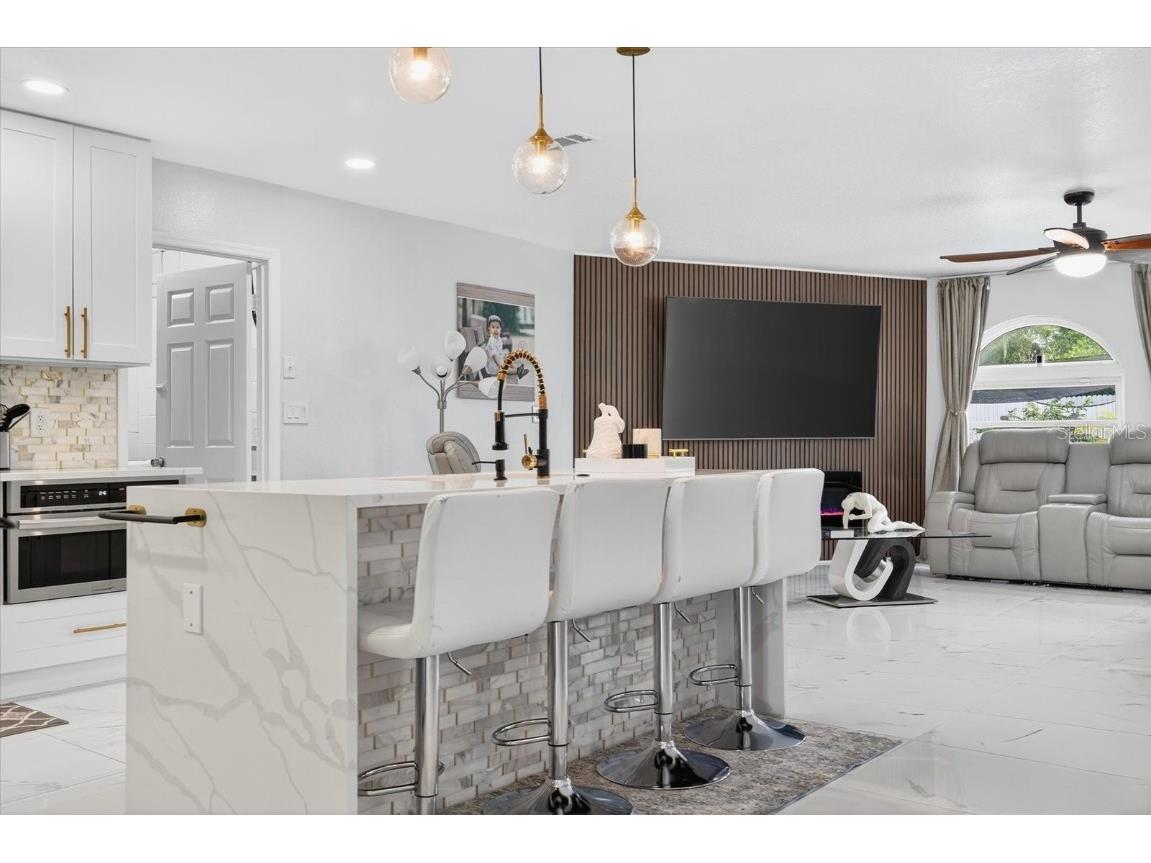 7321 Brookview Circle Tampa FL 33634 TB8426636 image14