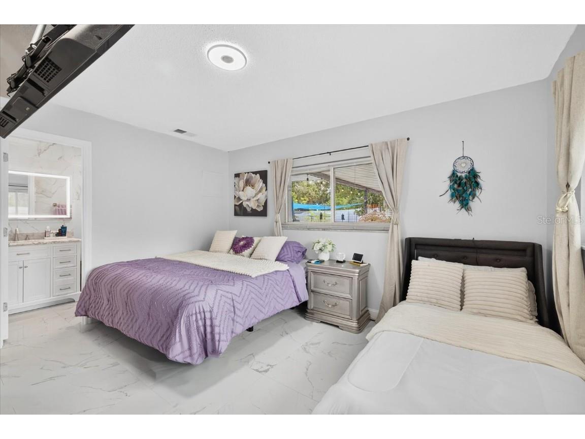 7321 Brookview Circle Tampa FL 33634 TB8426636 image30