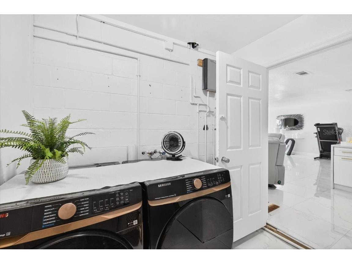 7321 Brookview Circle Tampa FL 33634 TB8426636 image47