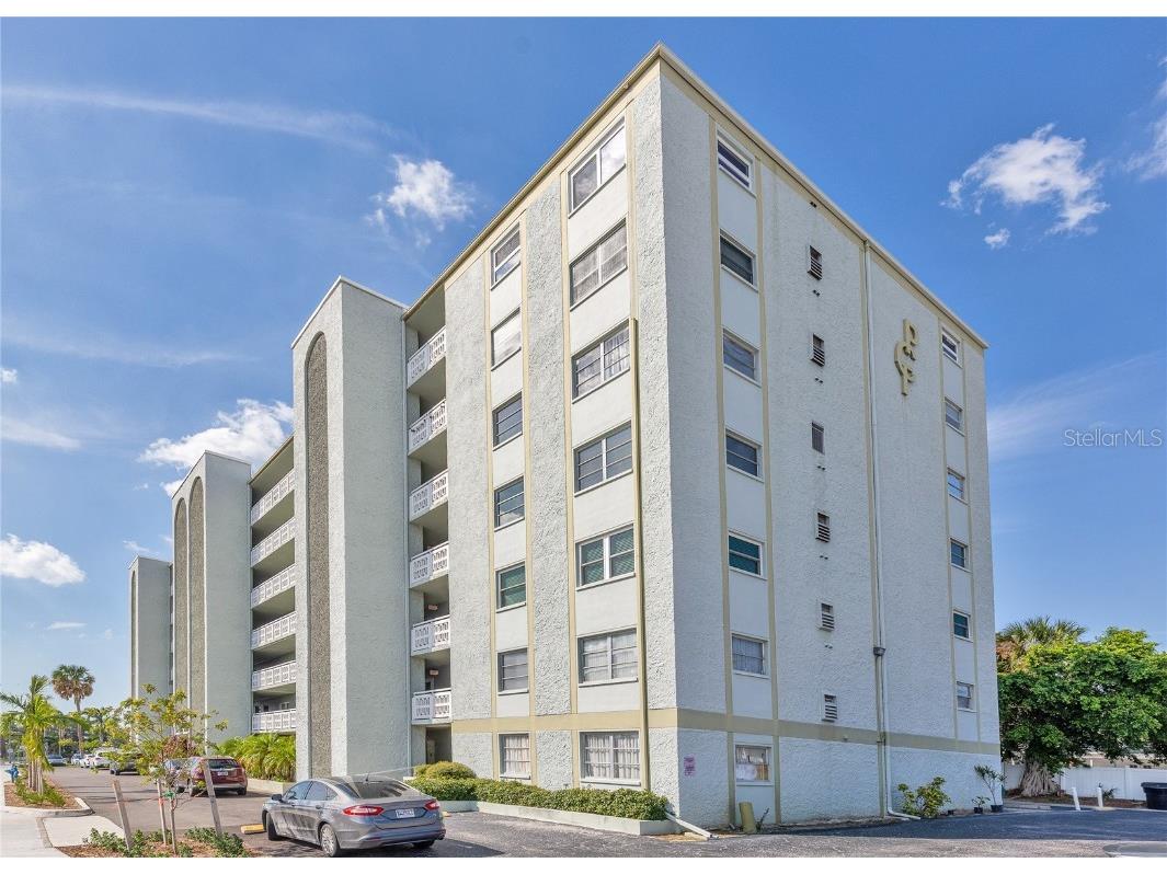 7321 Central Avenue #301 Saint Petersburg FL 33710 TB8315129 image1
