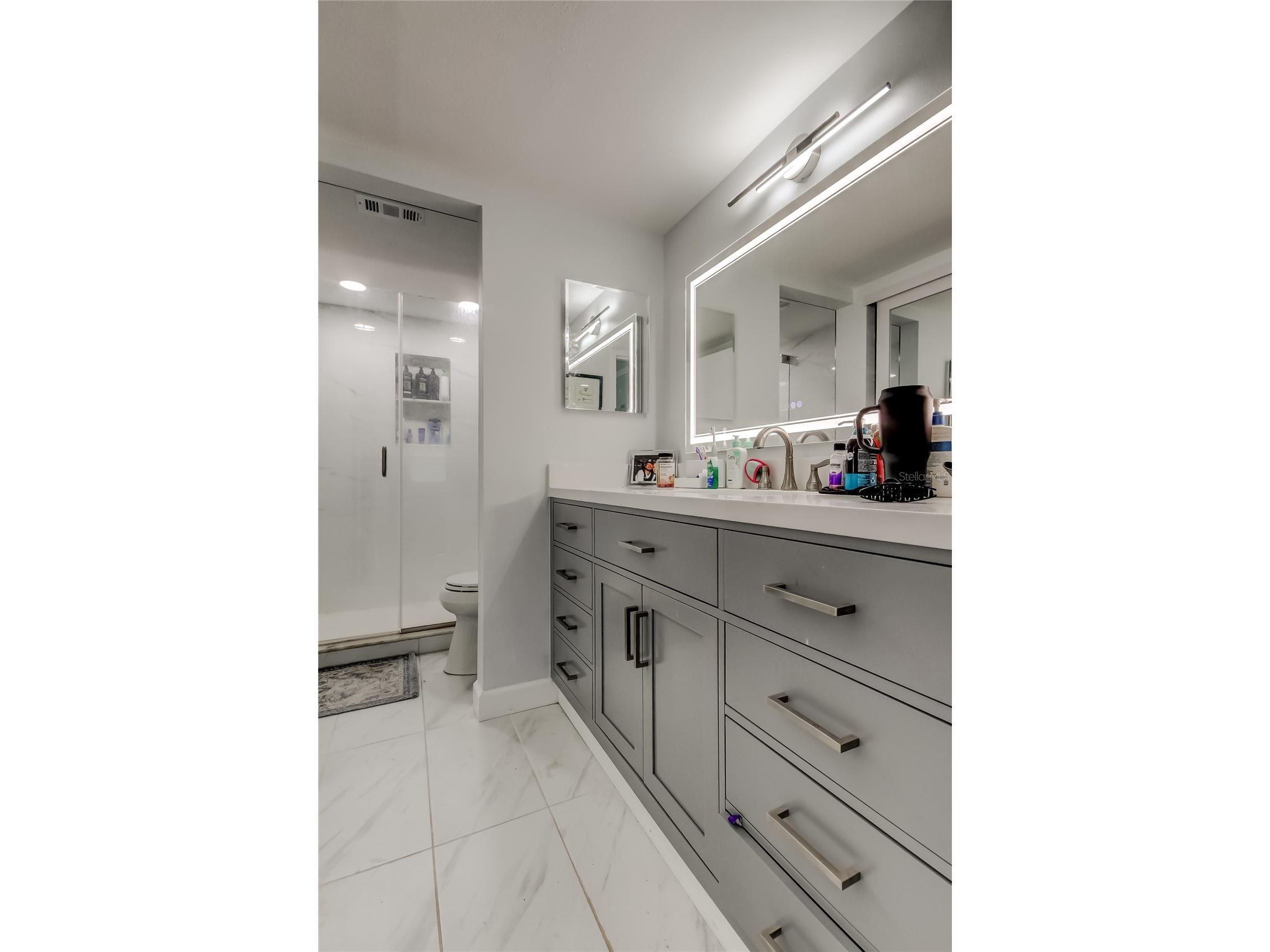 7321 Central Avenue #301 Saint Petersburg FL 33710 TB8484135 image14
