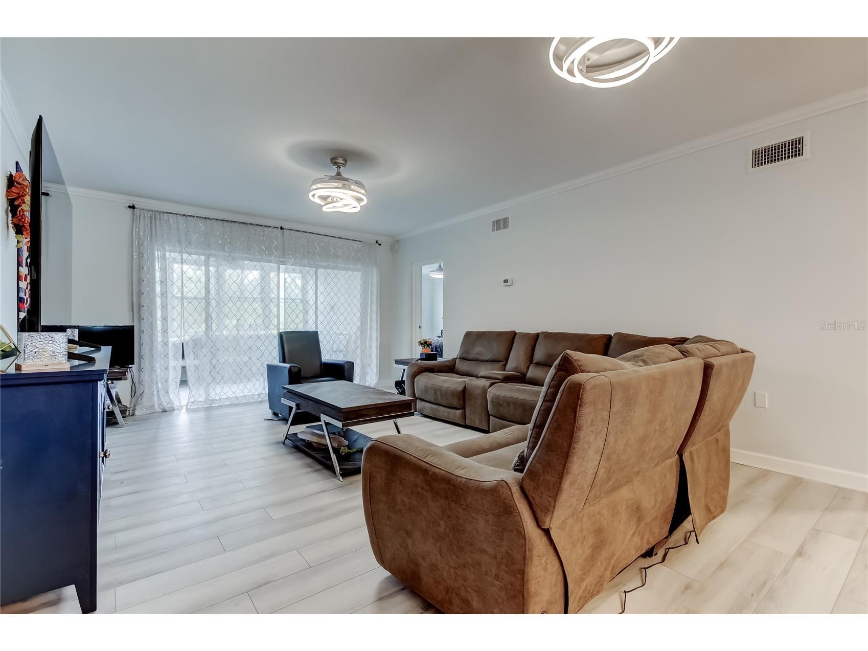 7321 Central Avenue #301 Saint Petersburg FL 33710 TB8484135 image8