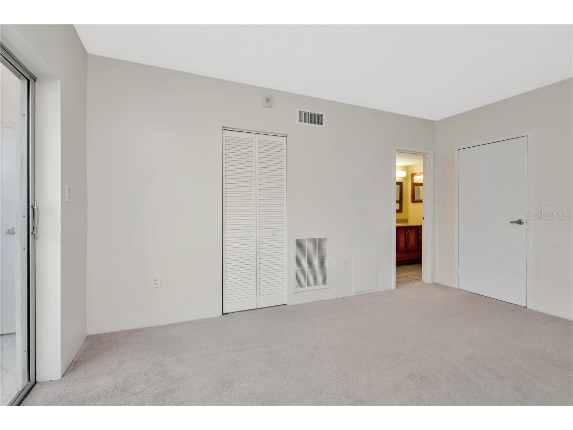 7321 Central Avenue #303 Saint Petersburg FL 33710 - BOCA SIEGA BAY TB8417004 image18