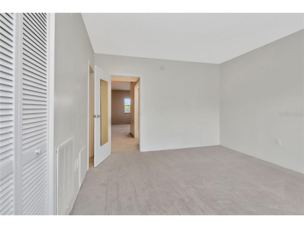 7321 Central Avenue #303 Saint Petersburg FL 33710 - BOCA SIEGA BAY TB8417004 image19