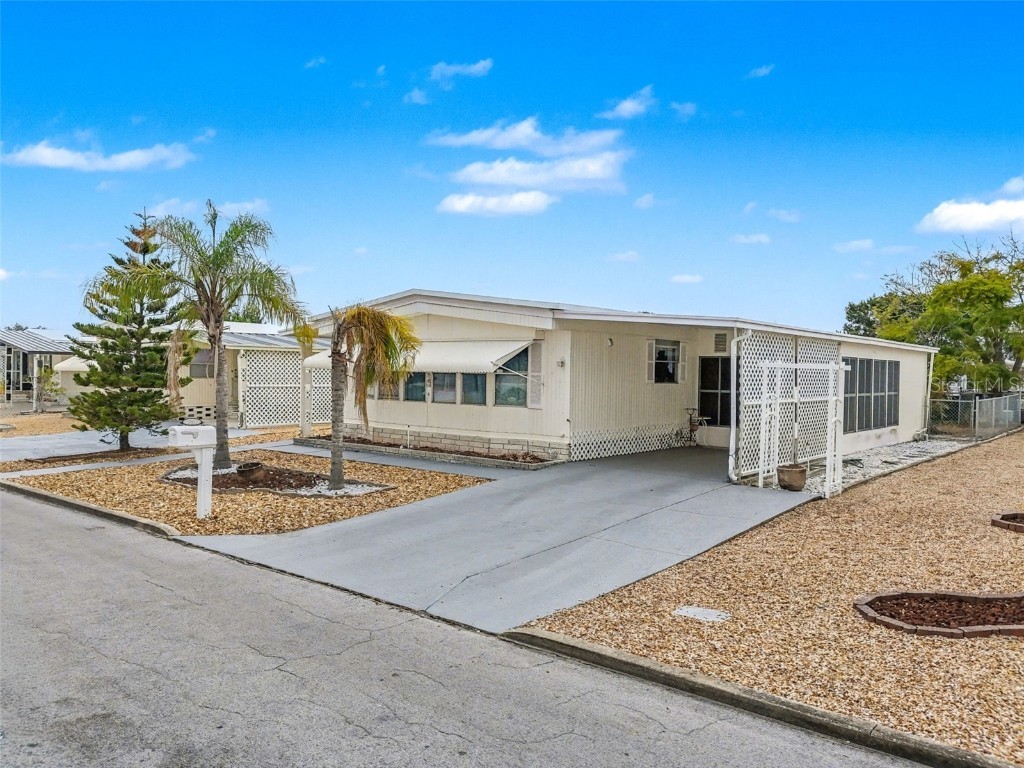 7321 Grand Pine Drive Hudson FL 34667 W7881288 image3