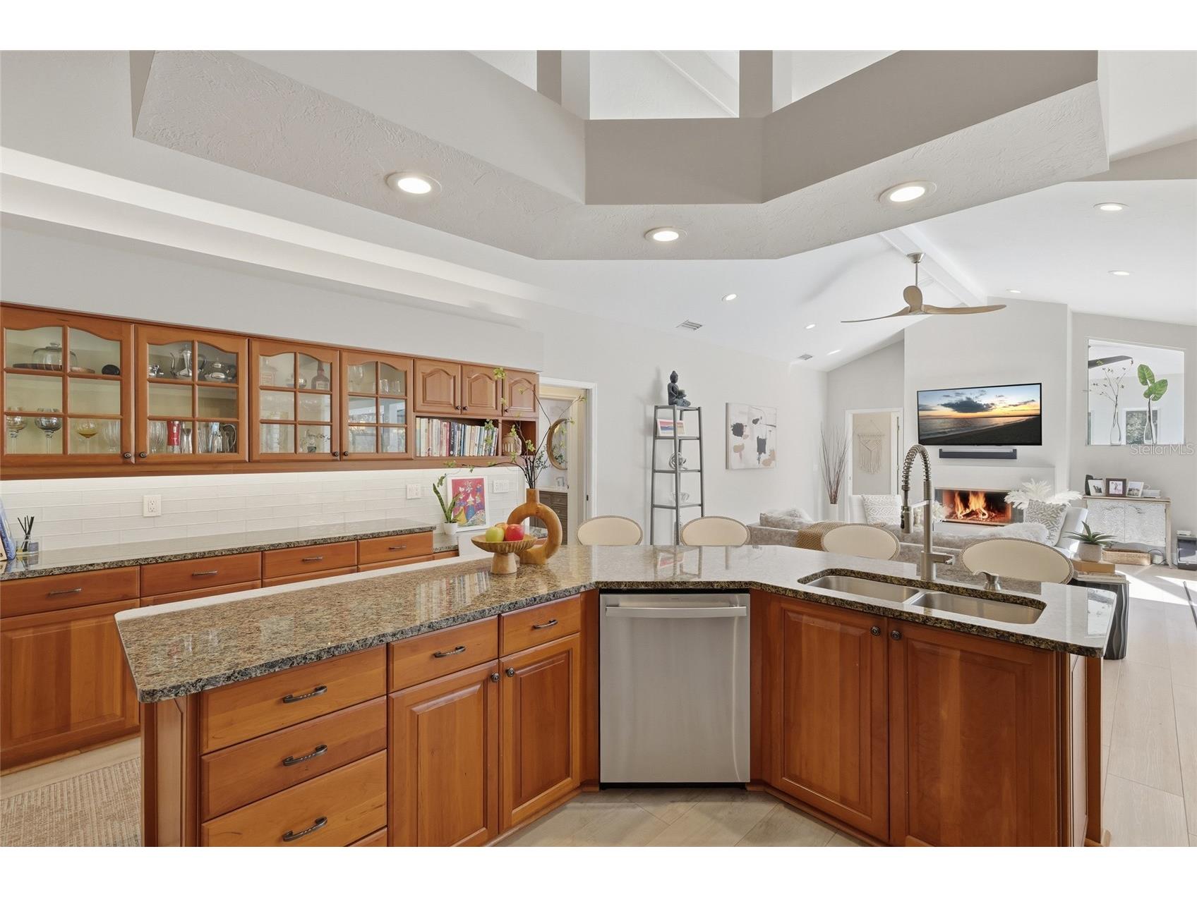 7321 Links Court Sarasota FL 34243 A4681221 image12