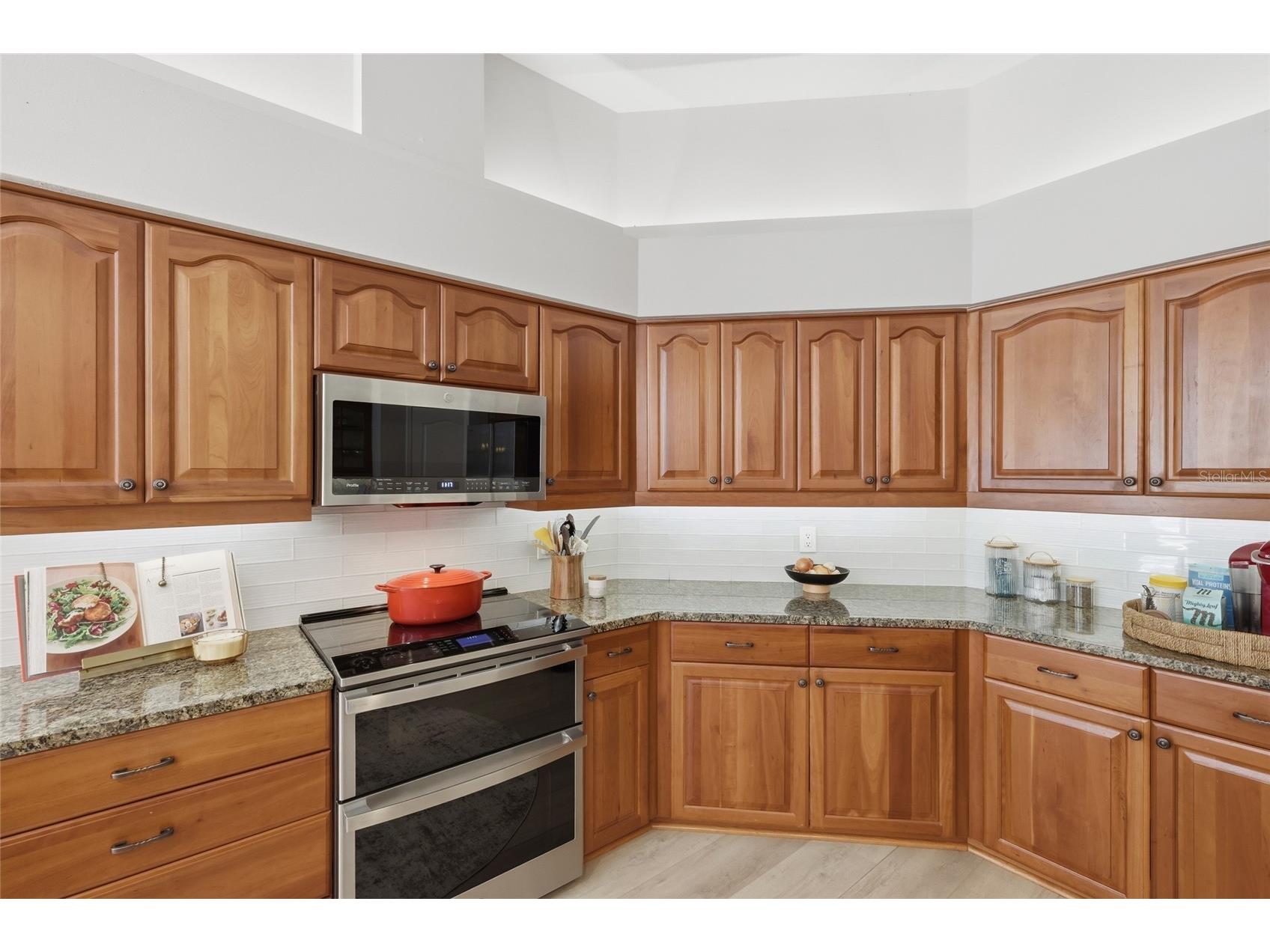 7321 Links Court Sarasota FL 34243 A4681221 image14