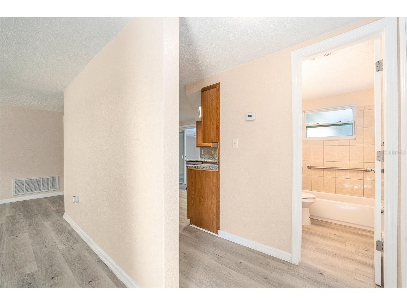 7321 Parrot Drive Port Richey FL 34668 TB8446733 image11