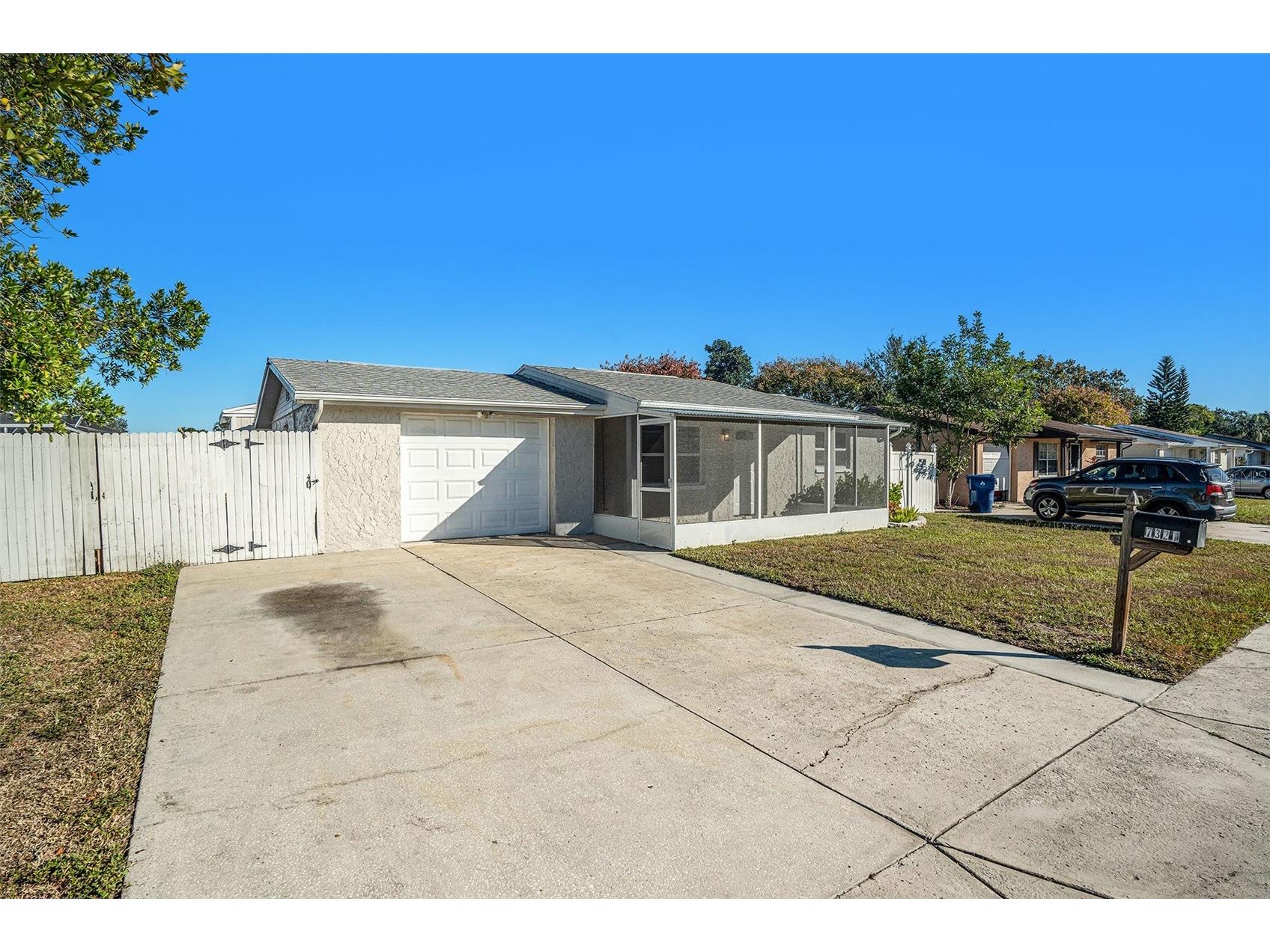7321 Parrot Drive Port Richey FL 34668 TB8446733 image38