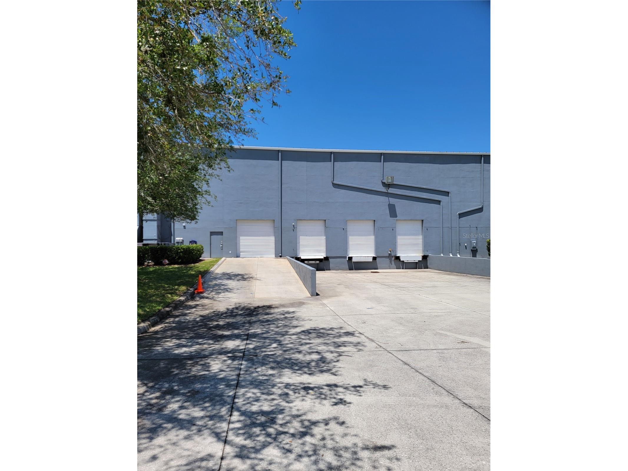 7321 Trade Court Lakewood Ranch FL 34240 A4690383 image2