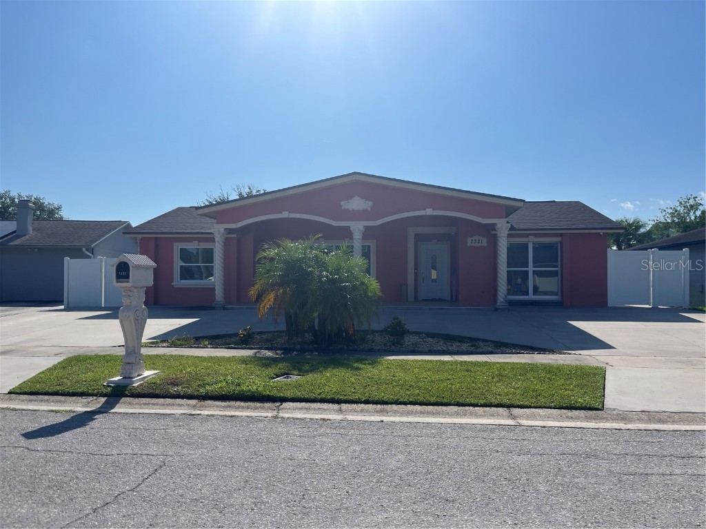 7321 W Pocahontas Avenue Tampa FL 33634 TB8400566 image1