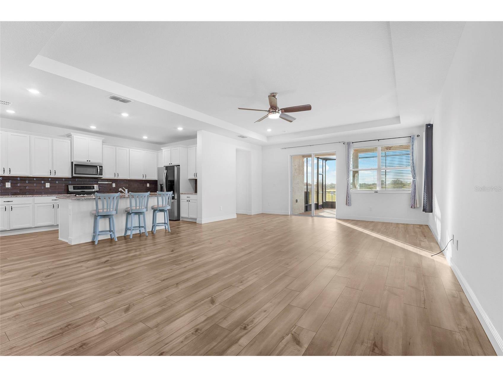 7322 34th Court E Sarasota FL 34243 A4677158 image17