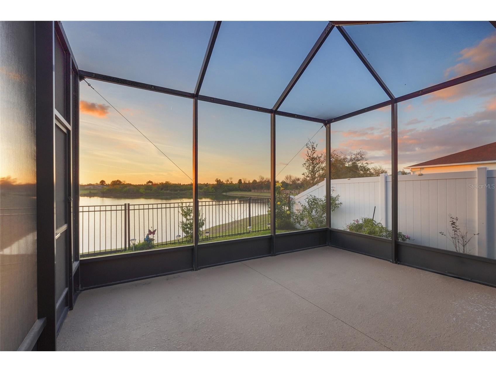 7322 34th Court E Sarasota FL 34243 A4677158 image47