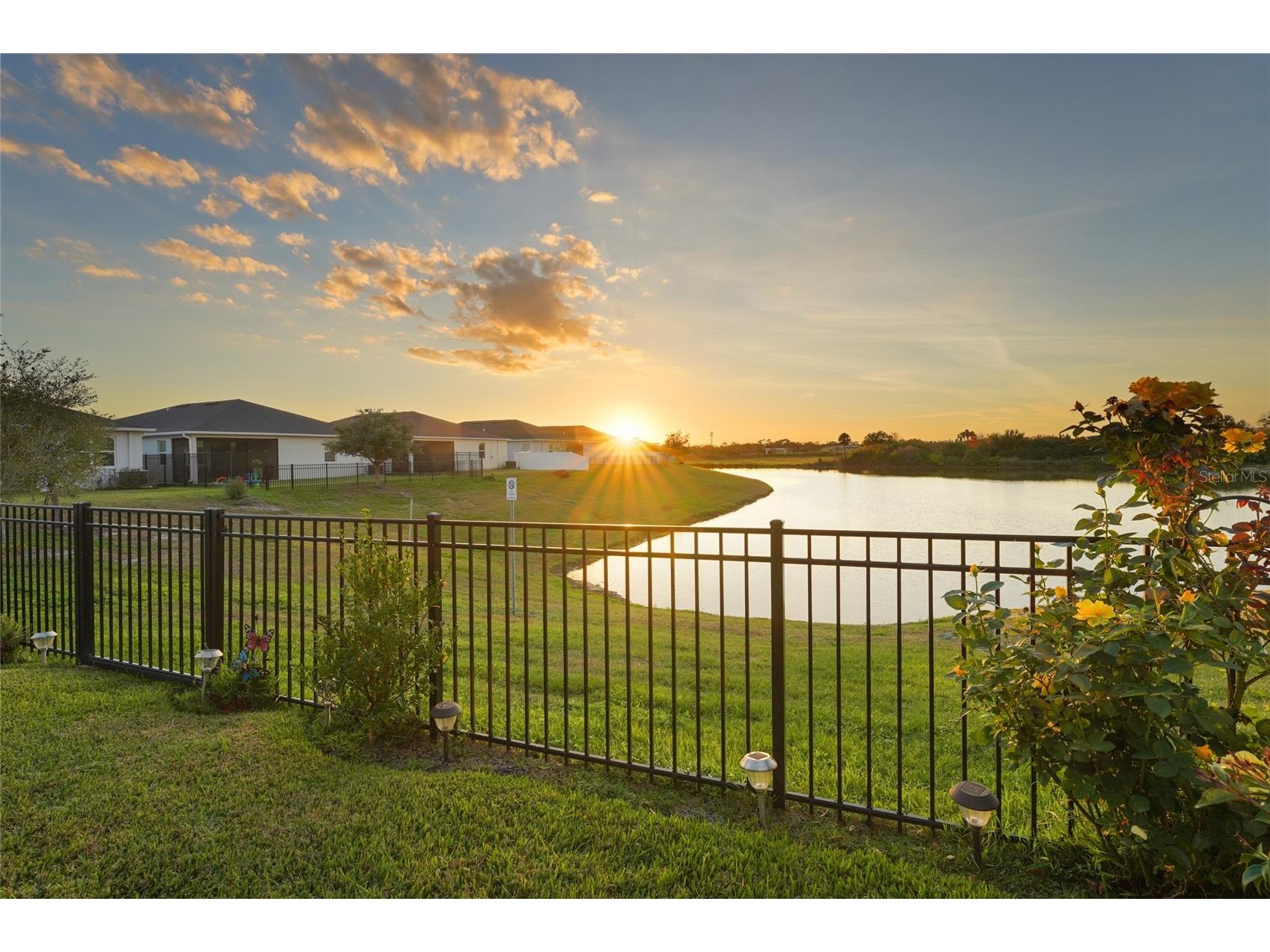 7322 34th Court E Sarasota FL 34243 A4677158 image49