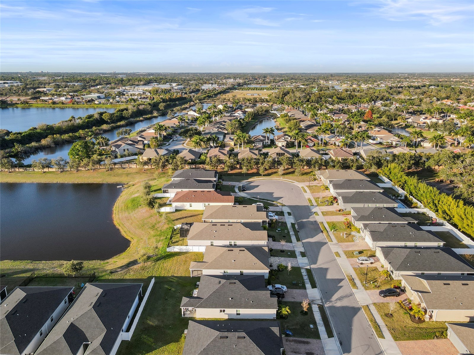 7322 34th Court E Sarasota FL 34243 A4677158 image58