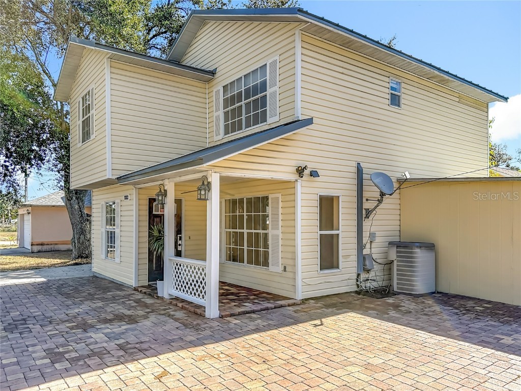 7322 54th Avenue N Saint Petersburg FL 33709 TB8450969 image10