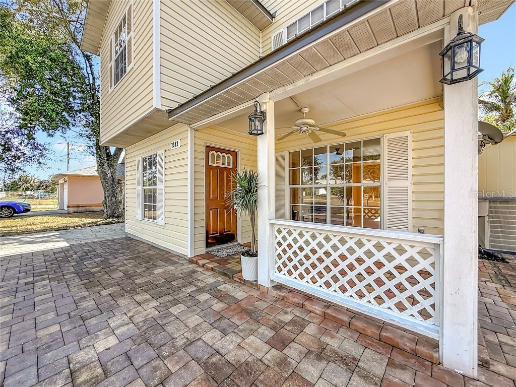 7322 54th Avenue N Saint Petersburg FL 33709 TB8450969 image11