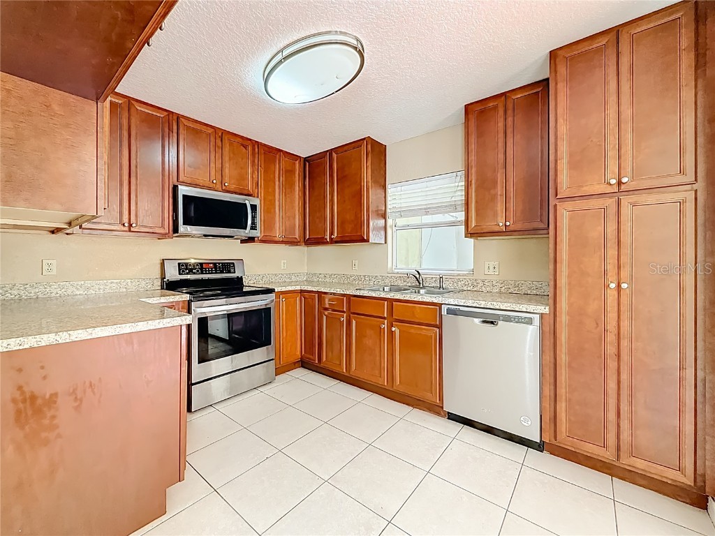 7322 54th Avenue N Saint Petersburg FL 33709 TB8450969 image21