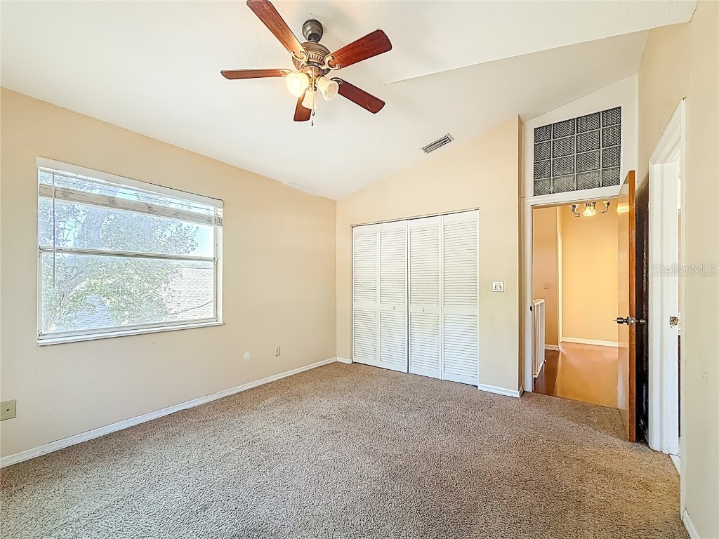 7322 54th Avenue N Saint Petersburg FL 33709 TB8450969 image48