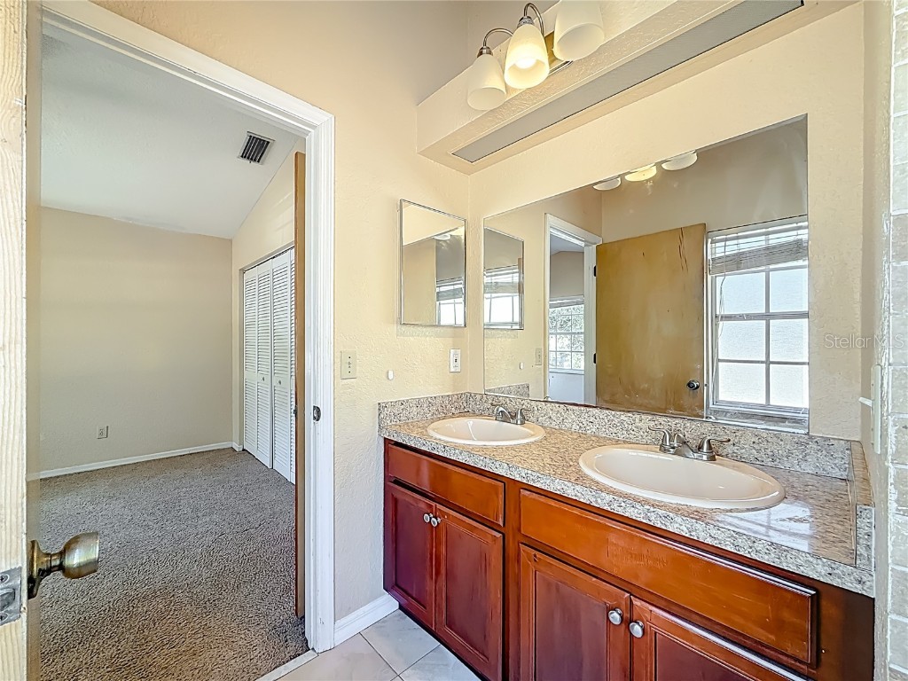 7322 54th Avenue N Saint Petersburg FL 33709 TB8450969 image54