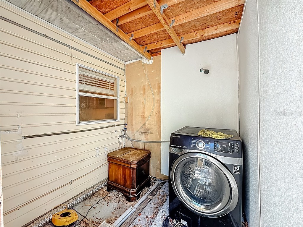 7322 54th Avenue N Saint Petersburg FL 33709 TB8450969 image55