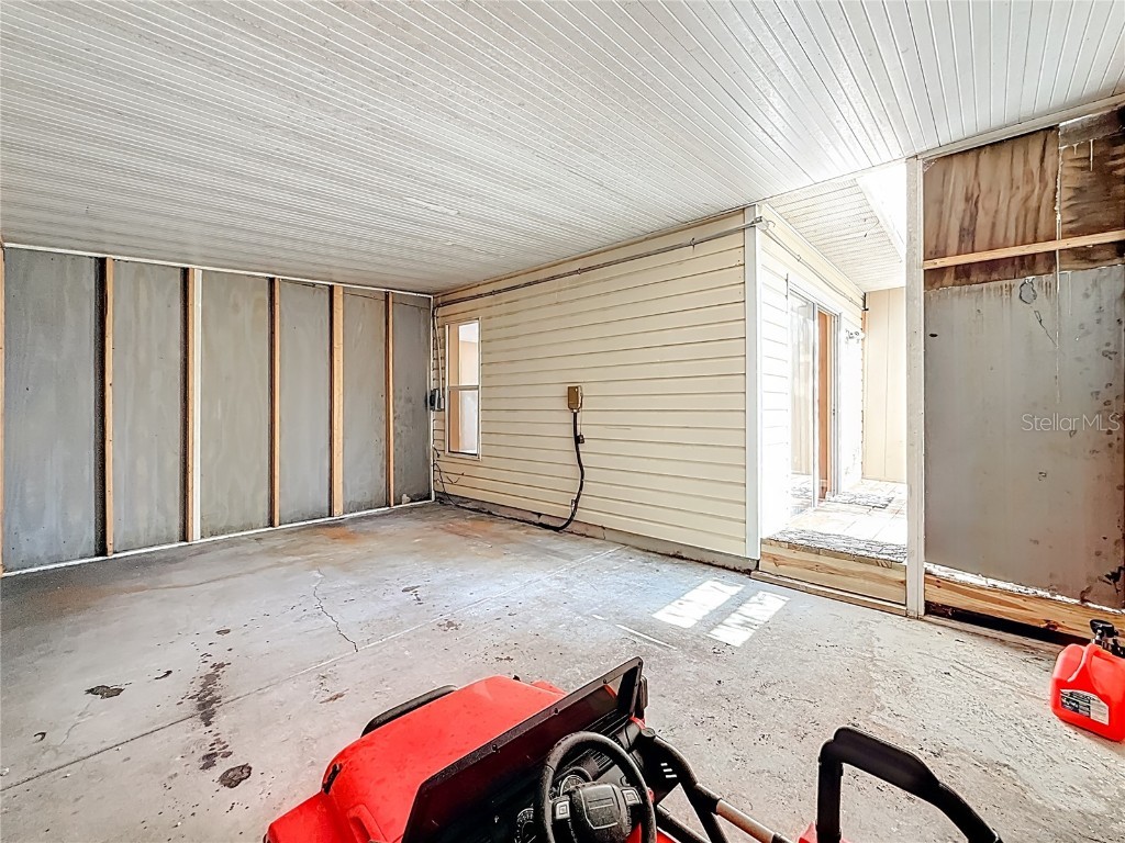 7322 54th Avenue N Saint Petersburg FL 33709 TB8450969 image61