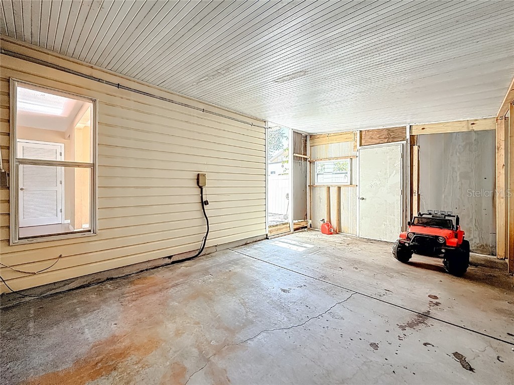 7322 54th Avenue N Saint Petersburg FL 33709 TB8450969 image62