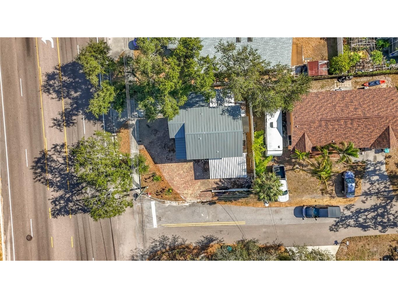 7322 54th Avenue N Saint Petersburg FL 33709 TB8450969 image66