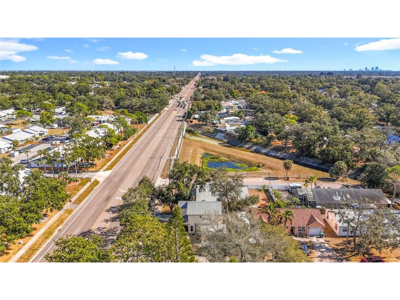 7322 54th Avenue N Saint Petersburg FL 33709 TB8450969 image68